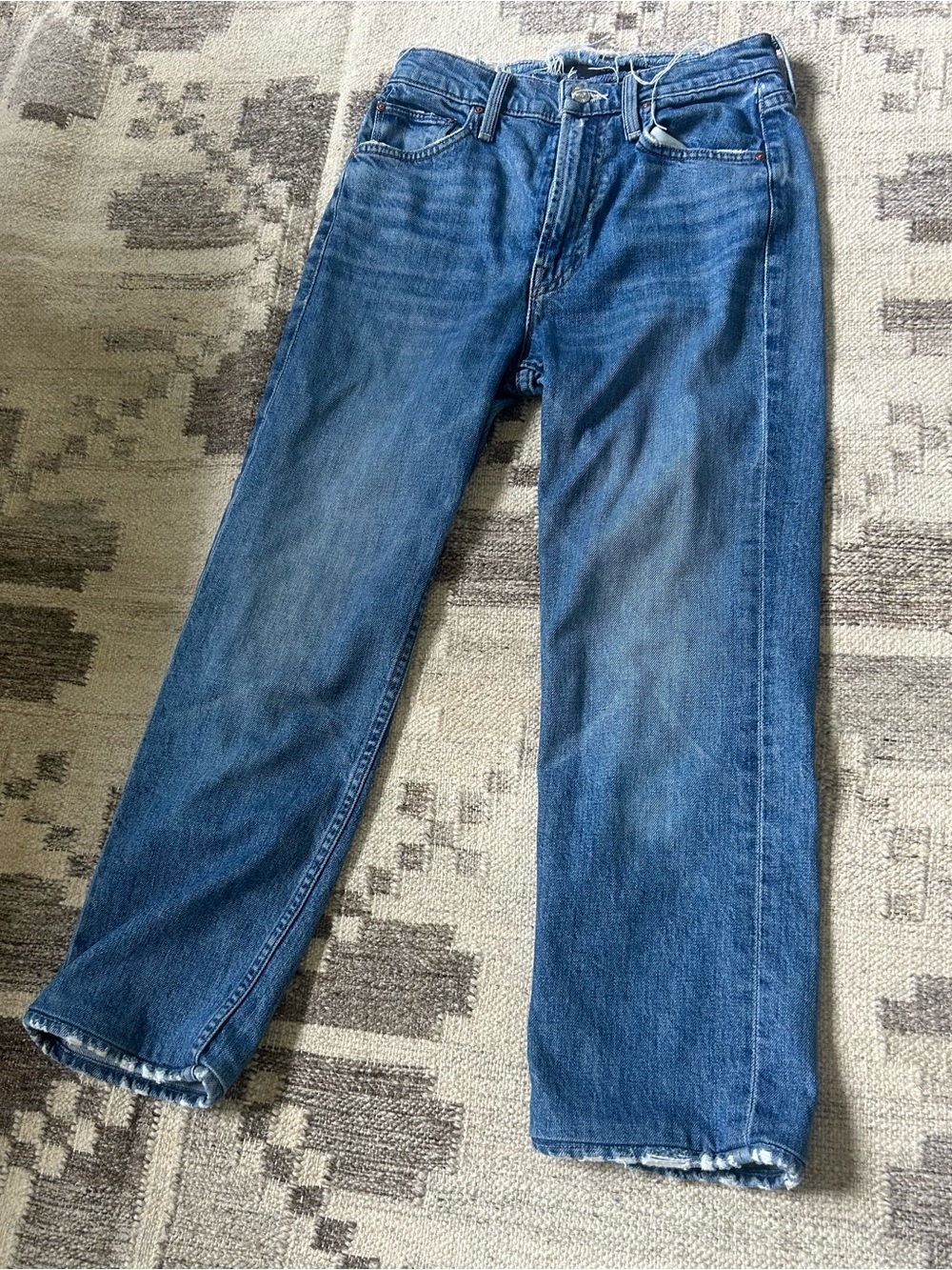 MOTHER Cropped High-Rise Jeans in Running with Scissors